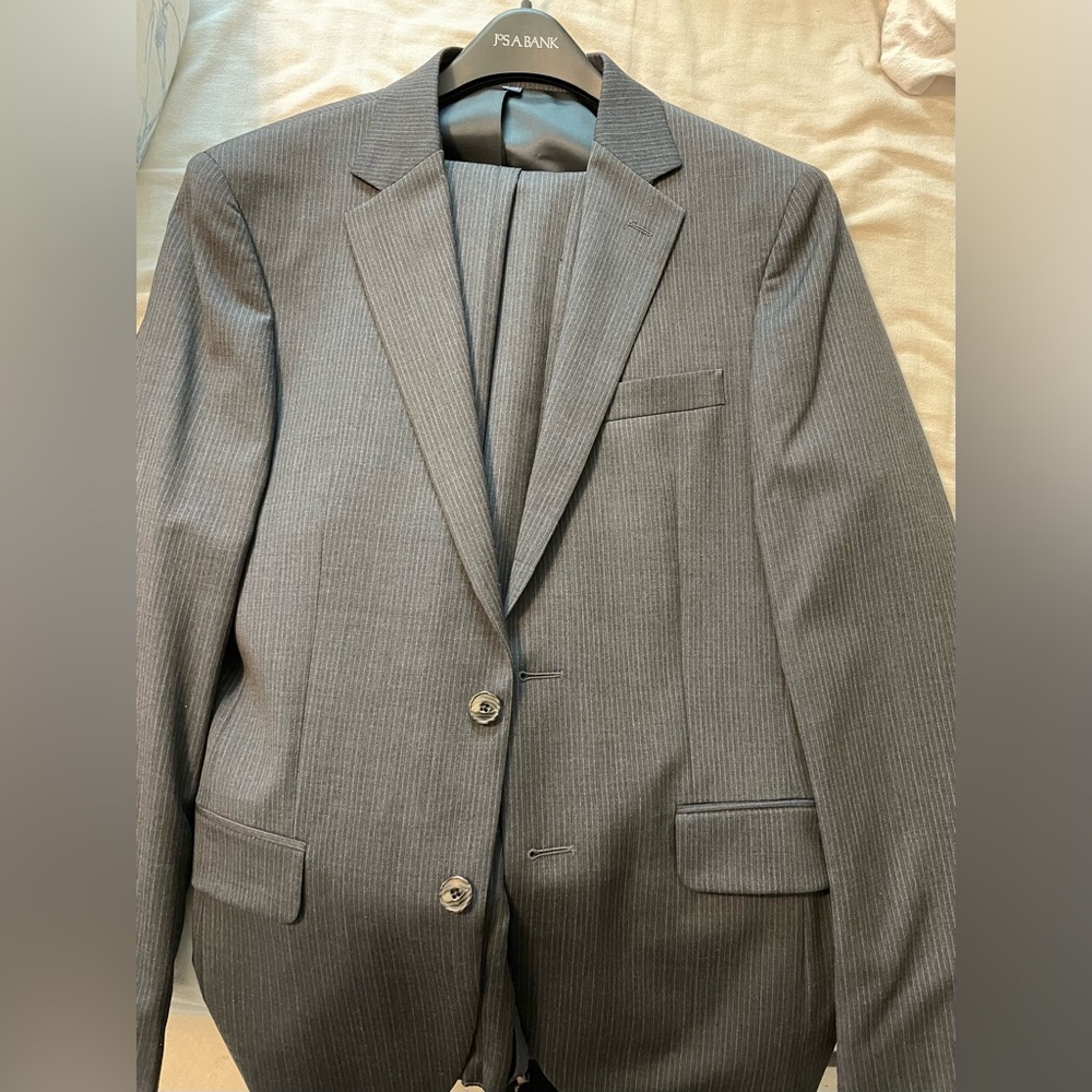 NWOT Jos. A. Banks 1905 Suit, slim fit size 38R
